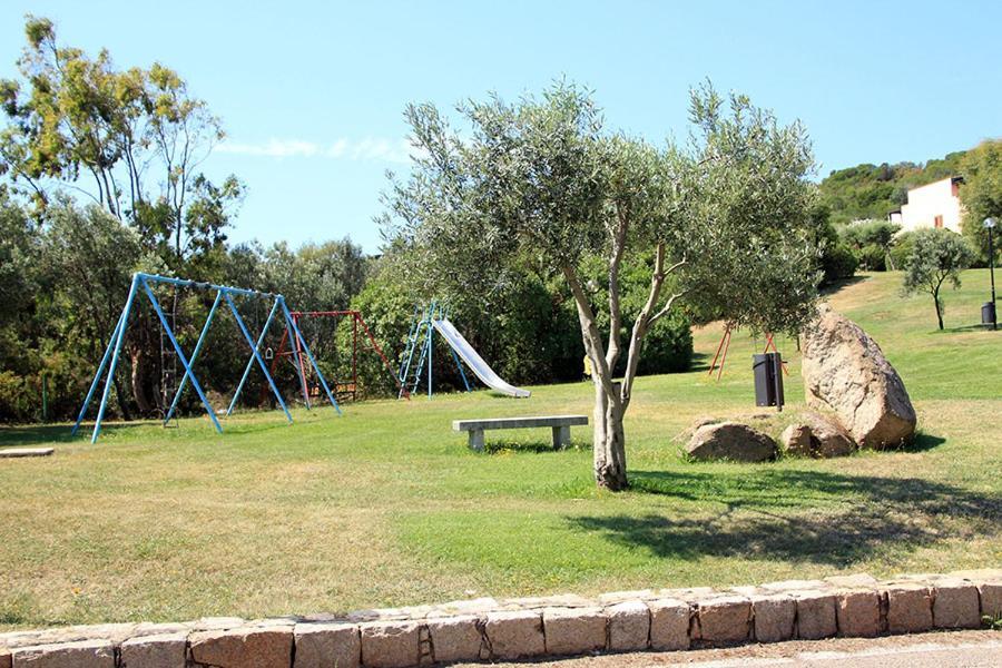 كانّيجوني Residence Portolaconia Appartamenti المظهر الخارجي الصورة