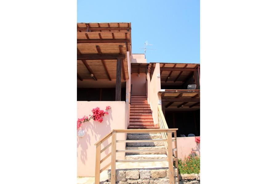 كانّيجوني Residence Portolaconia Appartamenti المظهر الخارجي الصورة